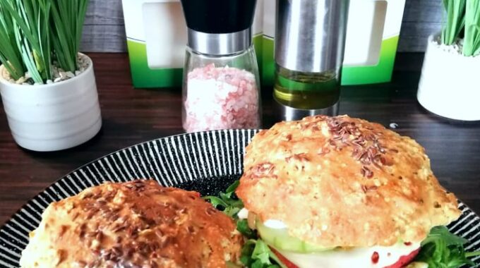 Vegetarian recept | Vegan burger Goody Foody s hummusom